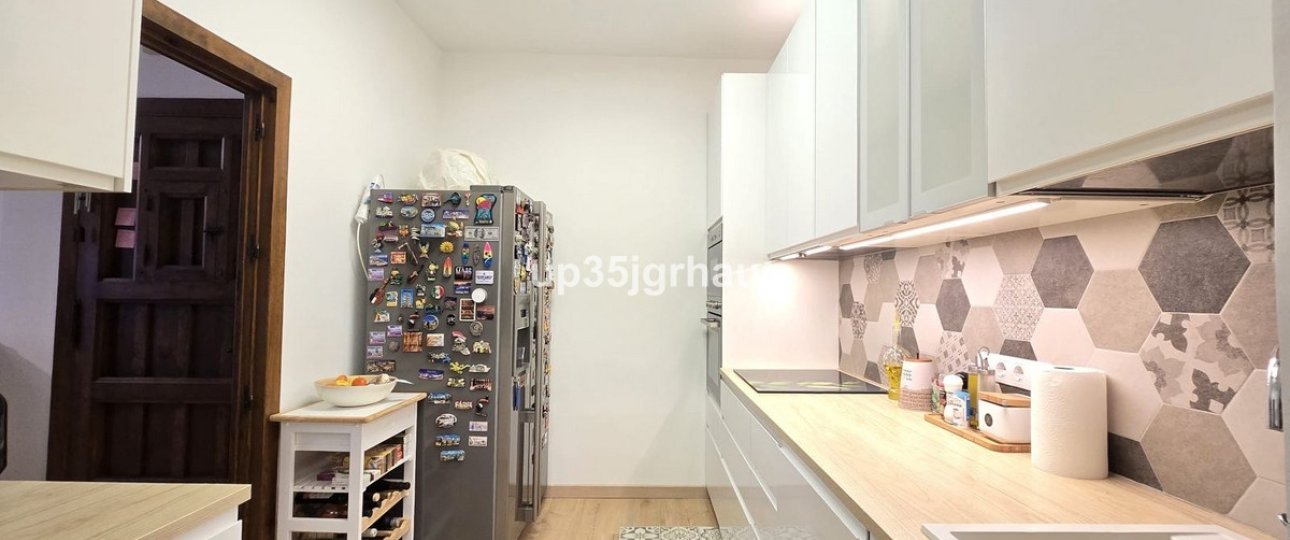 Resale - Town house - Estepona - Estepona Centro