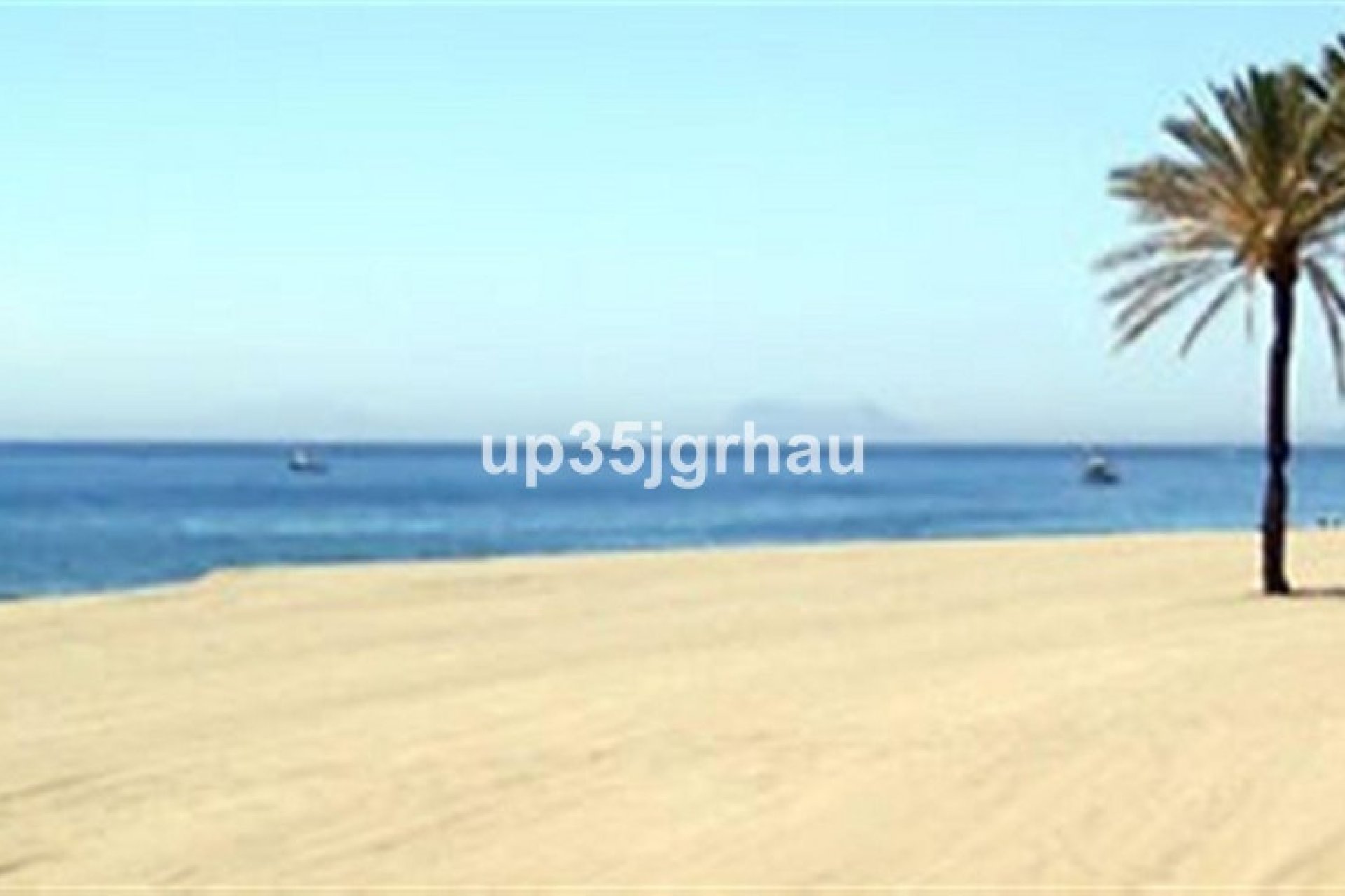 Resale - Town house - Estepona - Estepona Centro