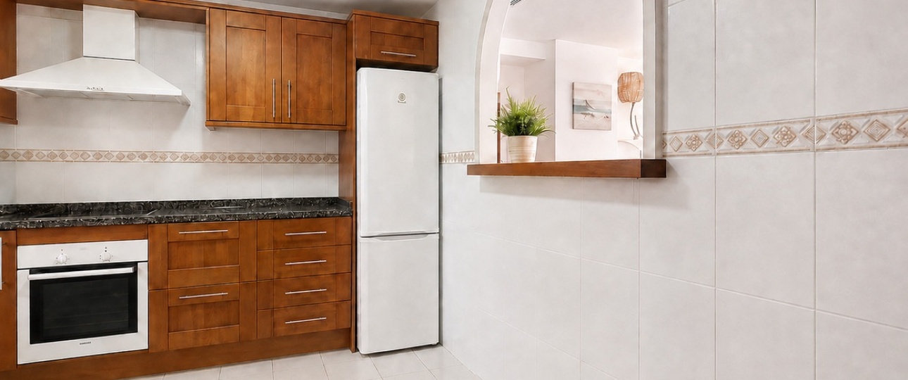 Resale - Town house - Estepona - Estepona Centro