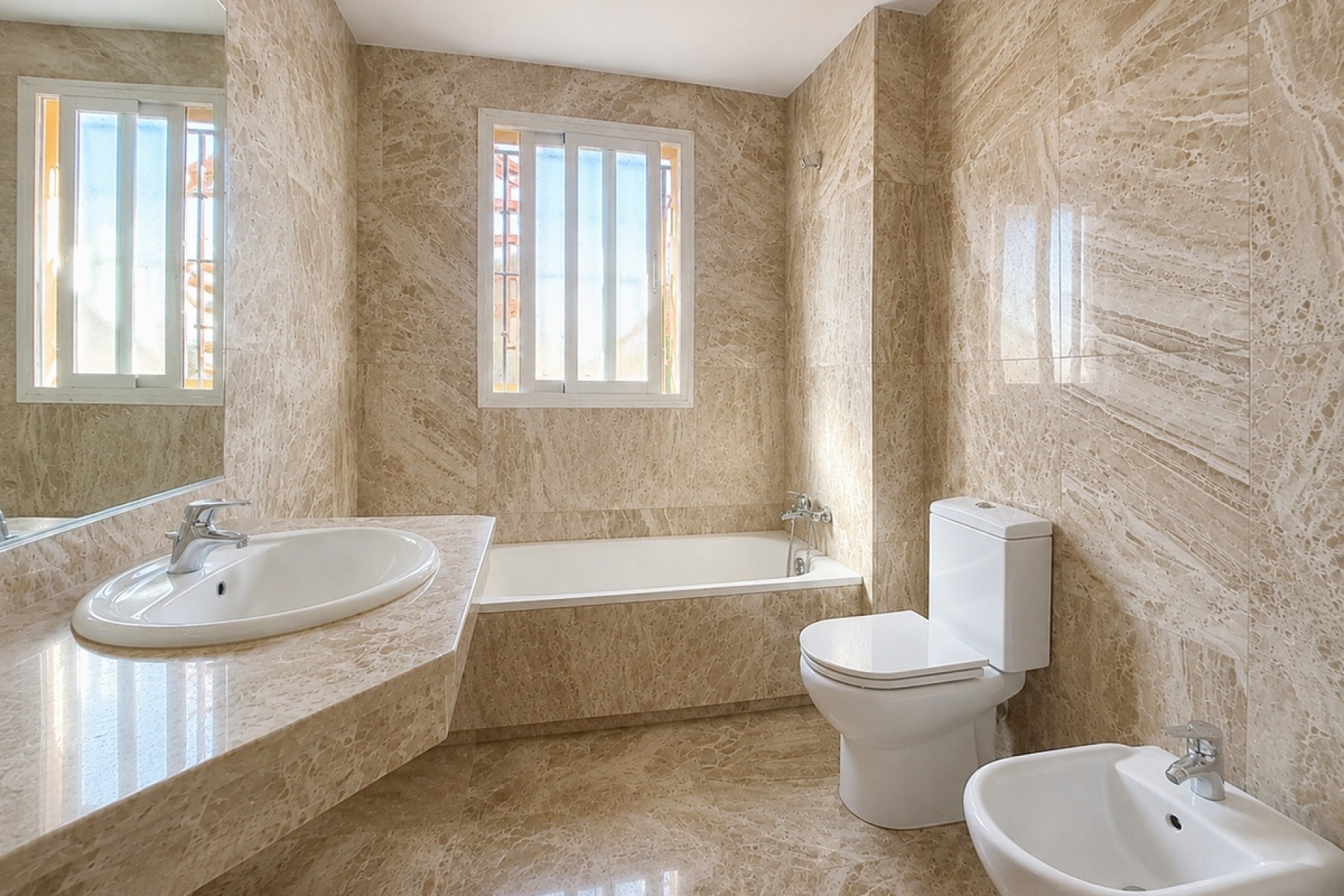 Resale - Town house - Estepona - Estepona Centro