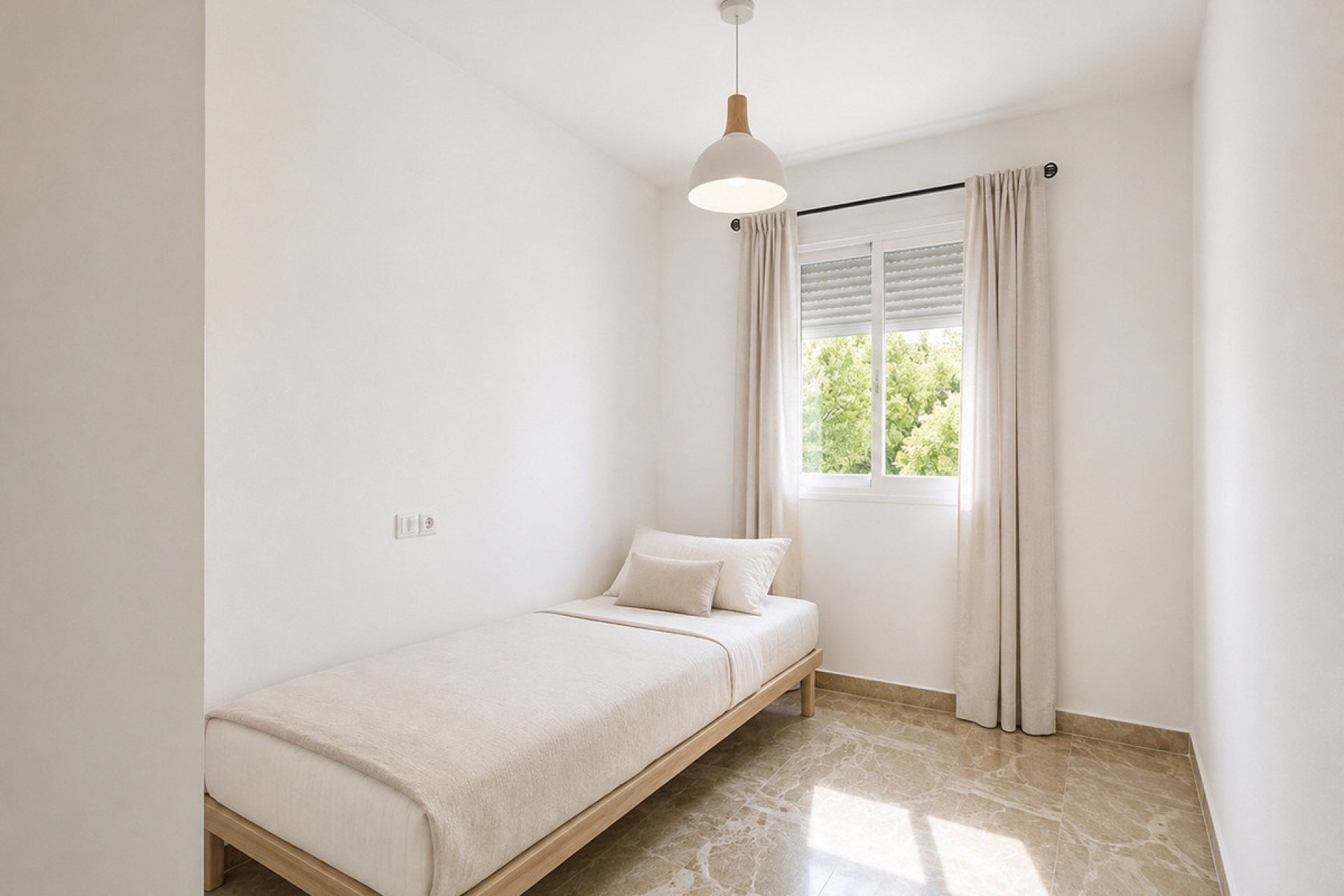 Resale - Town house - Estepona - Estepona Centro