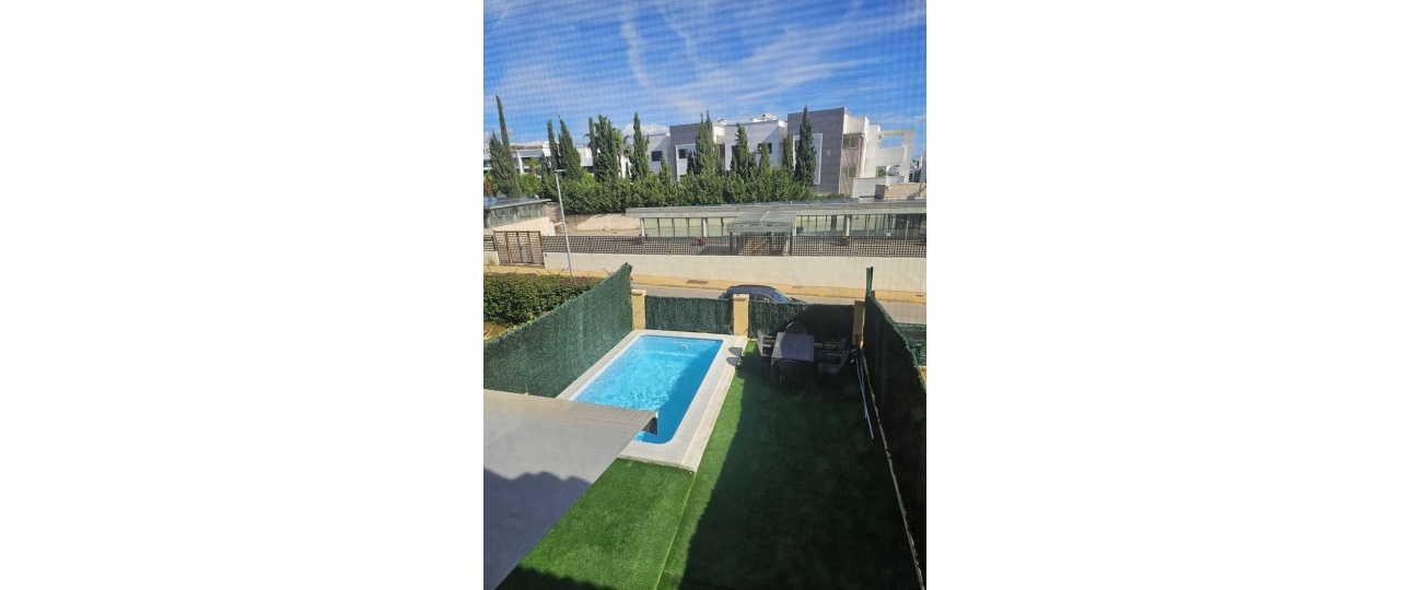 Resale - Town house - Estepona - Estepona Centro