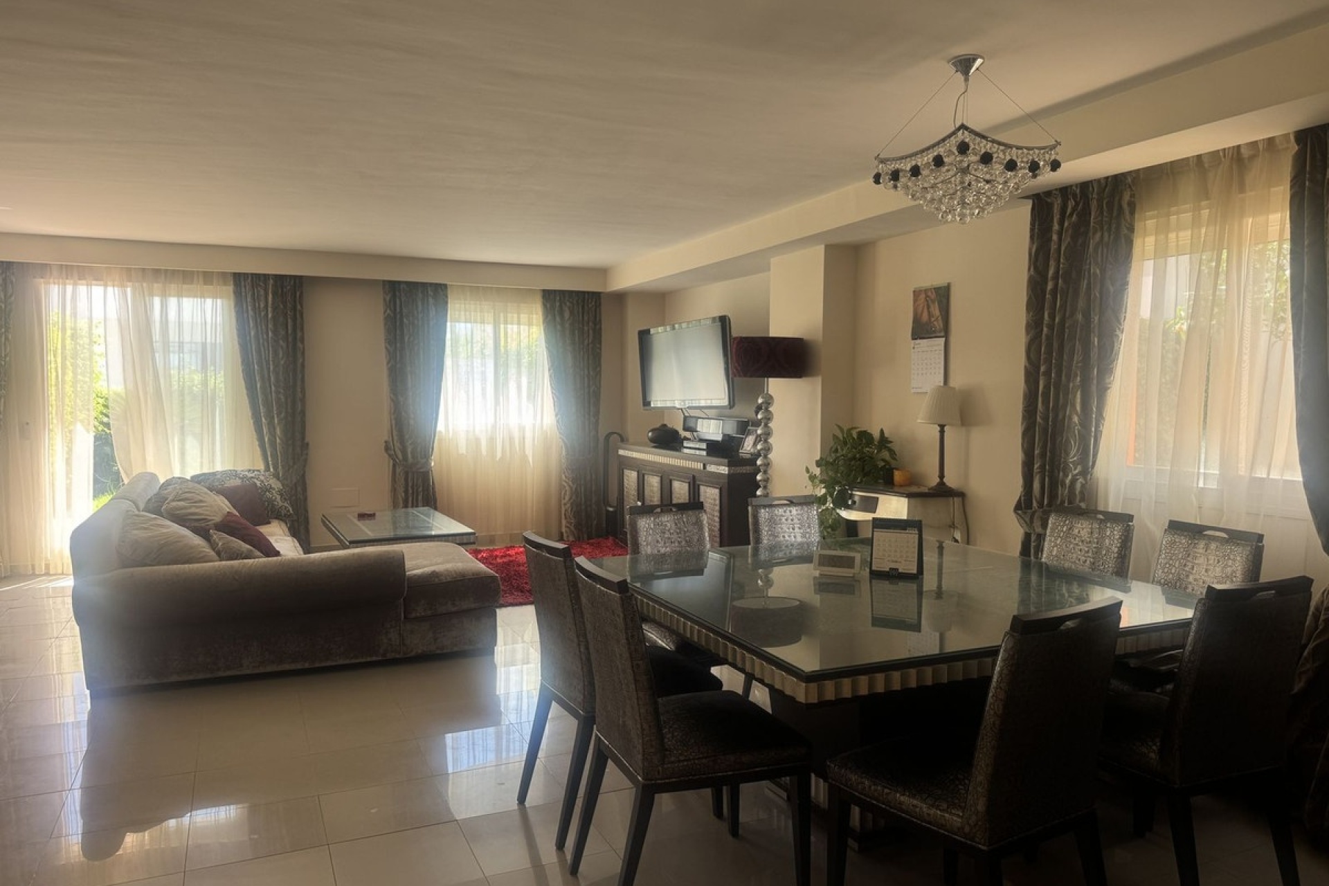 Resale - Town house - Estepona - Estepona Centro