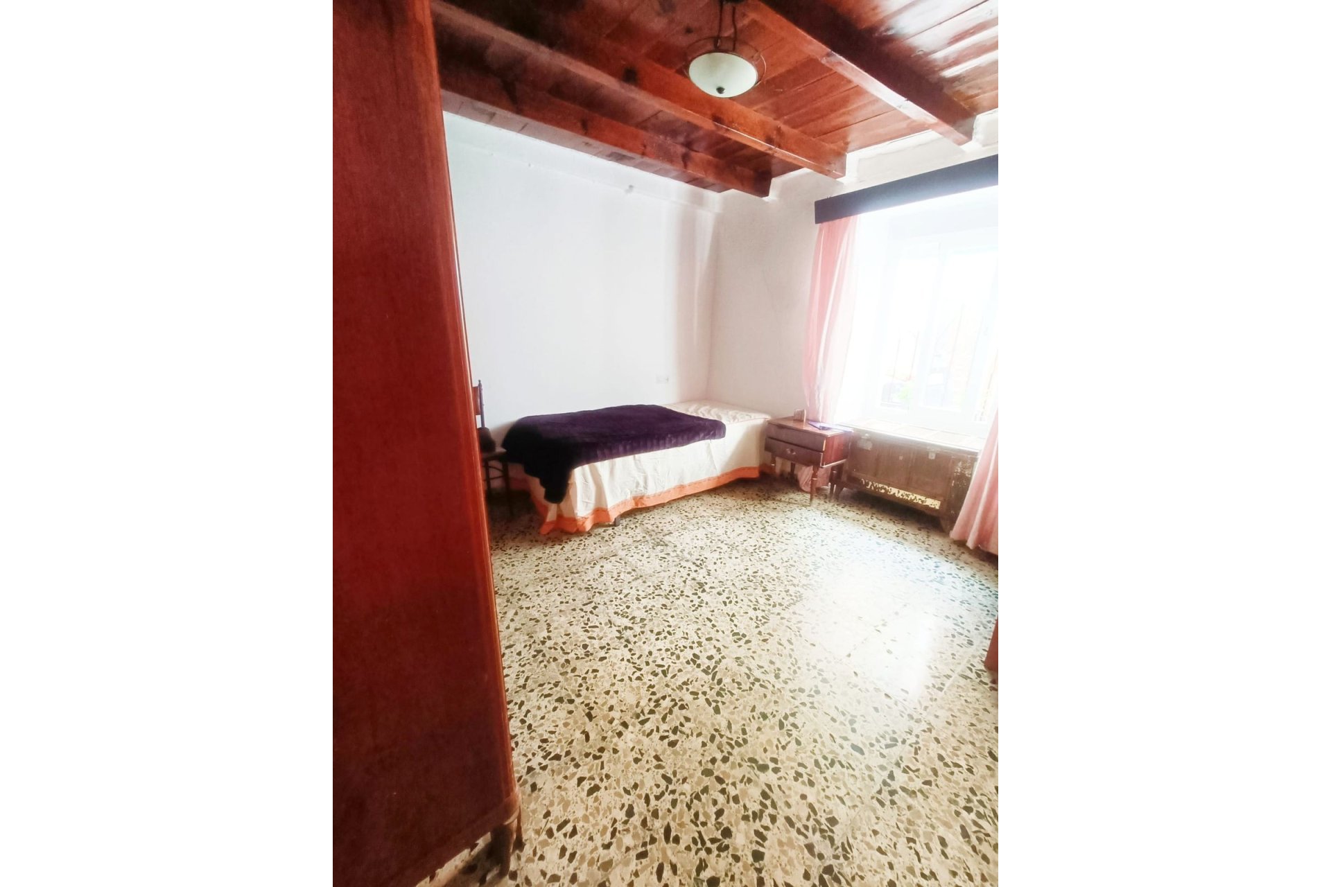 Resale - Town house - Estepona - Estepona Centro