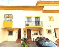 Resale - Town house - Estepona - Estepona Centro