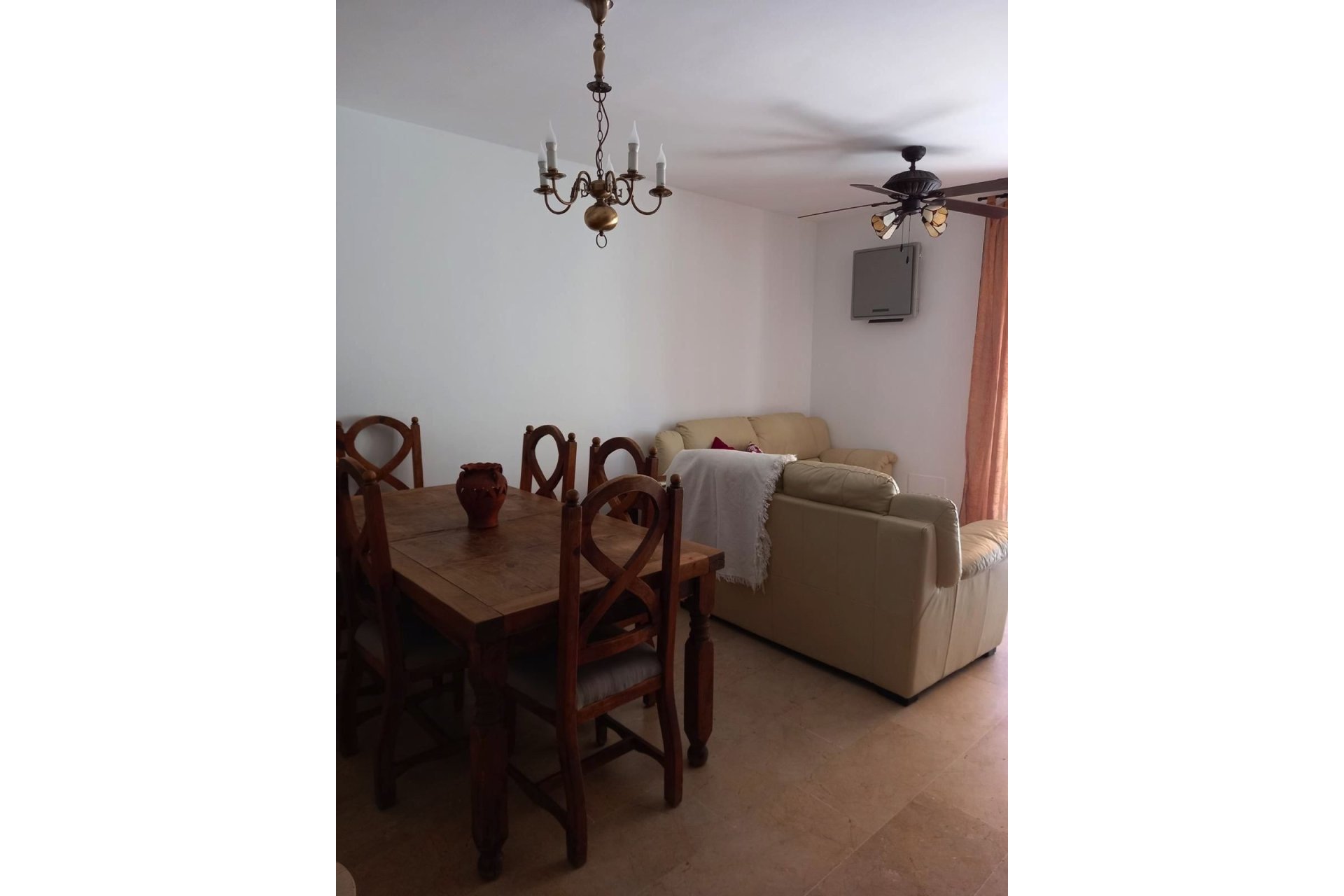 Resale - Town house - Estepona - Estepona Centro