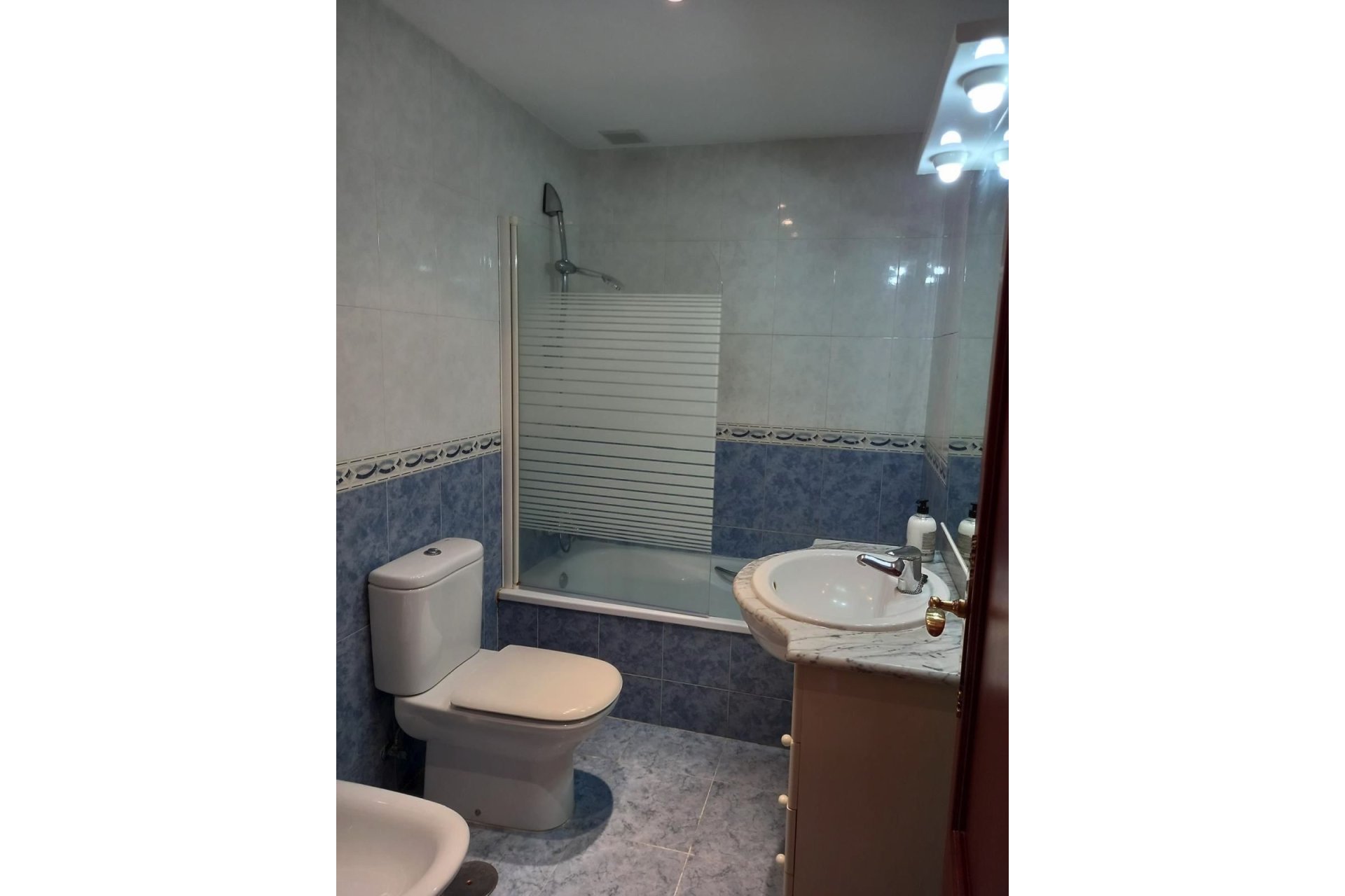 Resale - Town house - Estepona - Estepona Centro