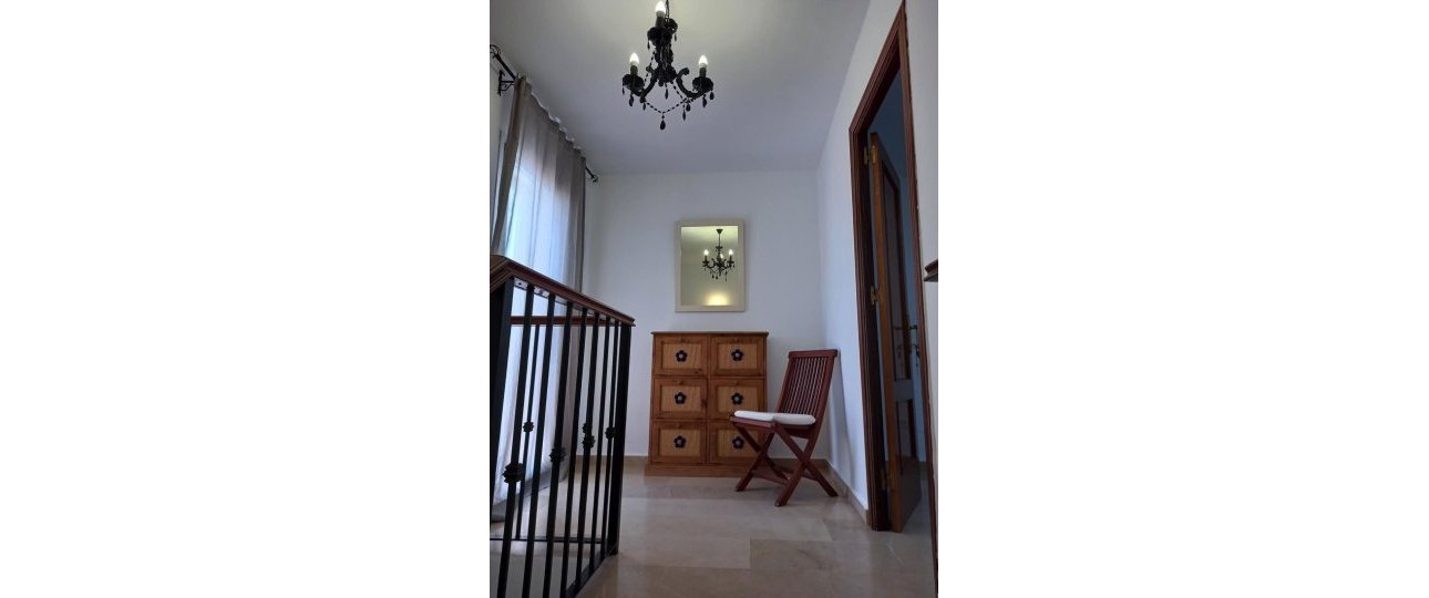 Resale - Town house - Estepona - Estepona Centro