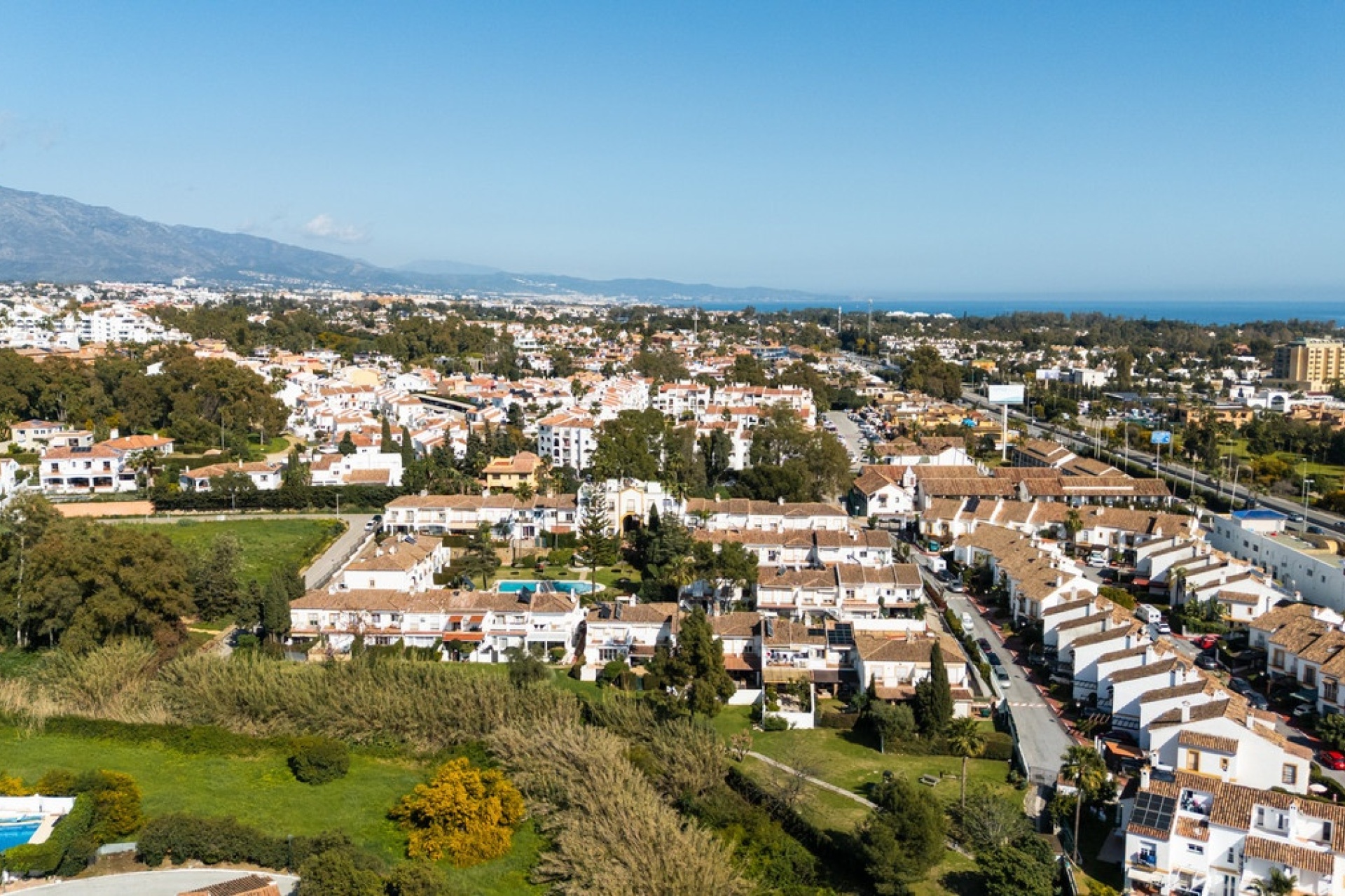 Resale - Town house - Estepona - Estepona Centro