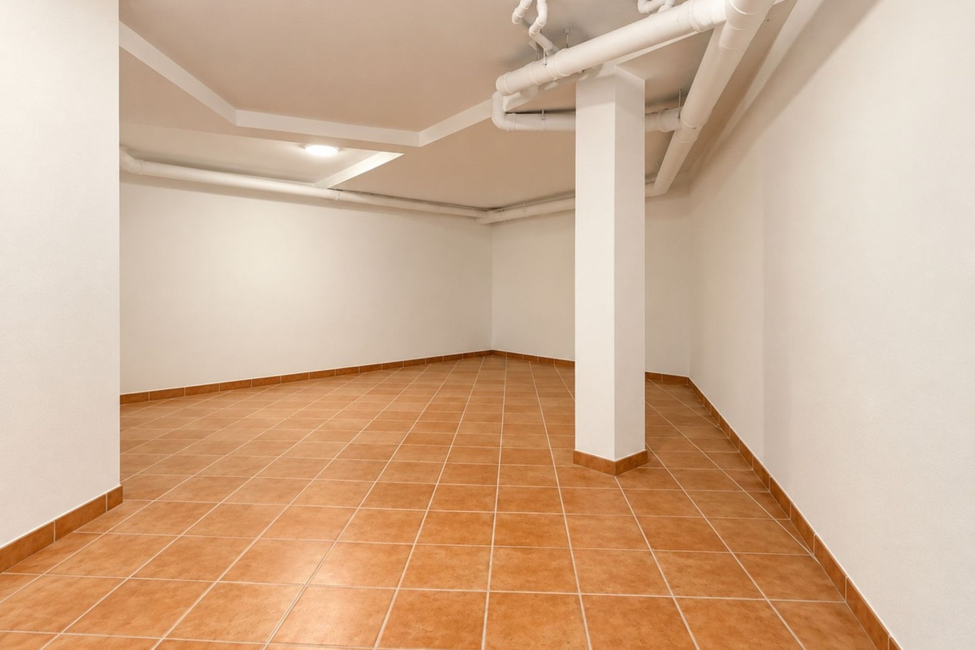 Resale - Town house - Estepona - Estepona Centro