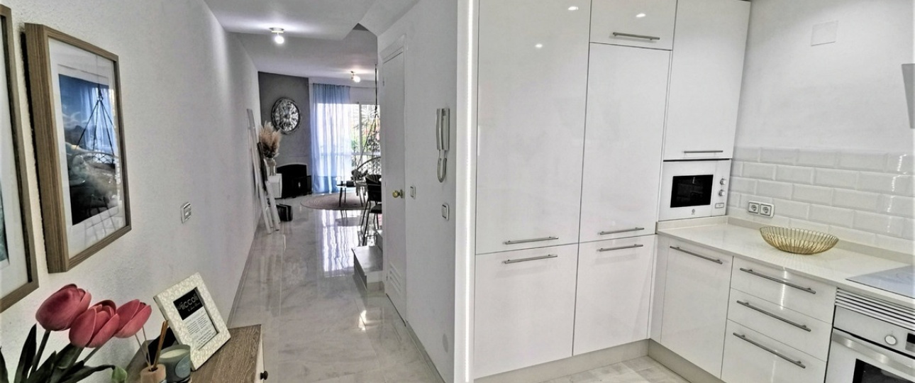 Resale - Town house - Estepona - Estepona Centro