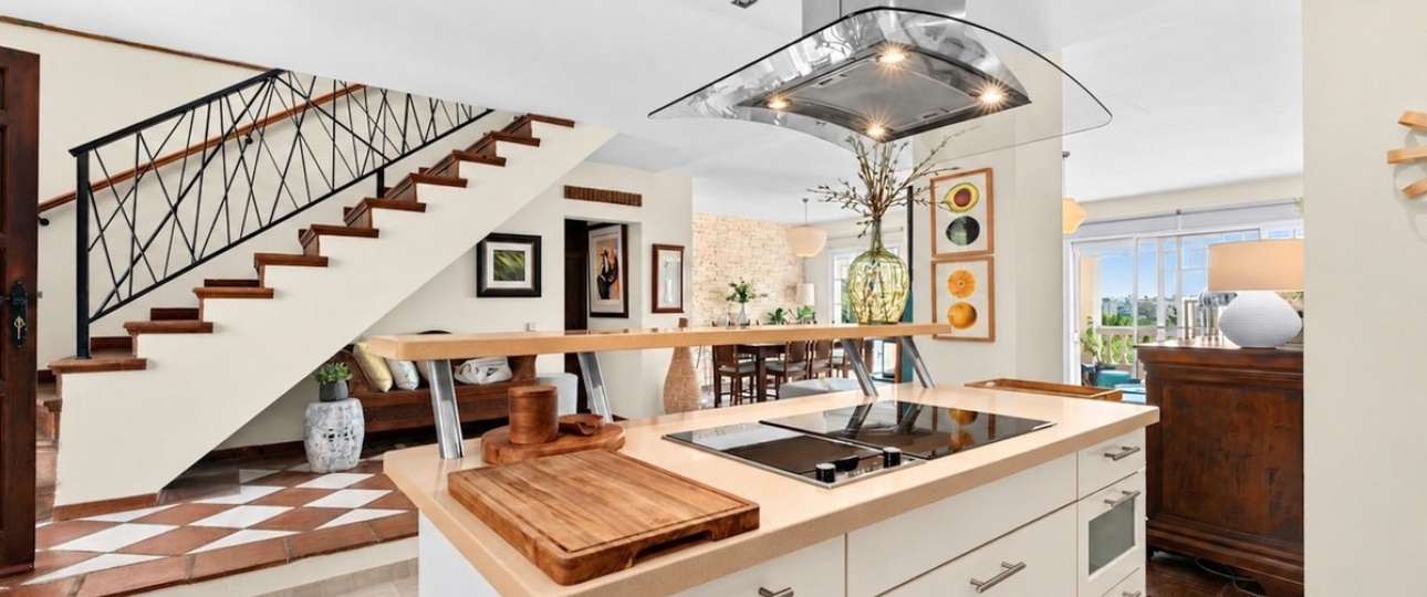 Resale - Town house - Estepona - Estepona Centro