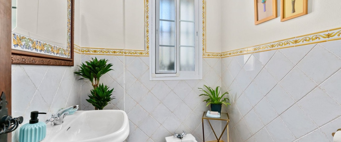 Resale - Town house - Estepona - Estepona Centro