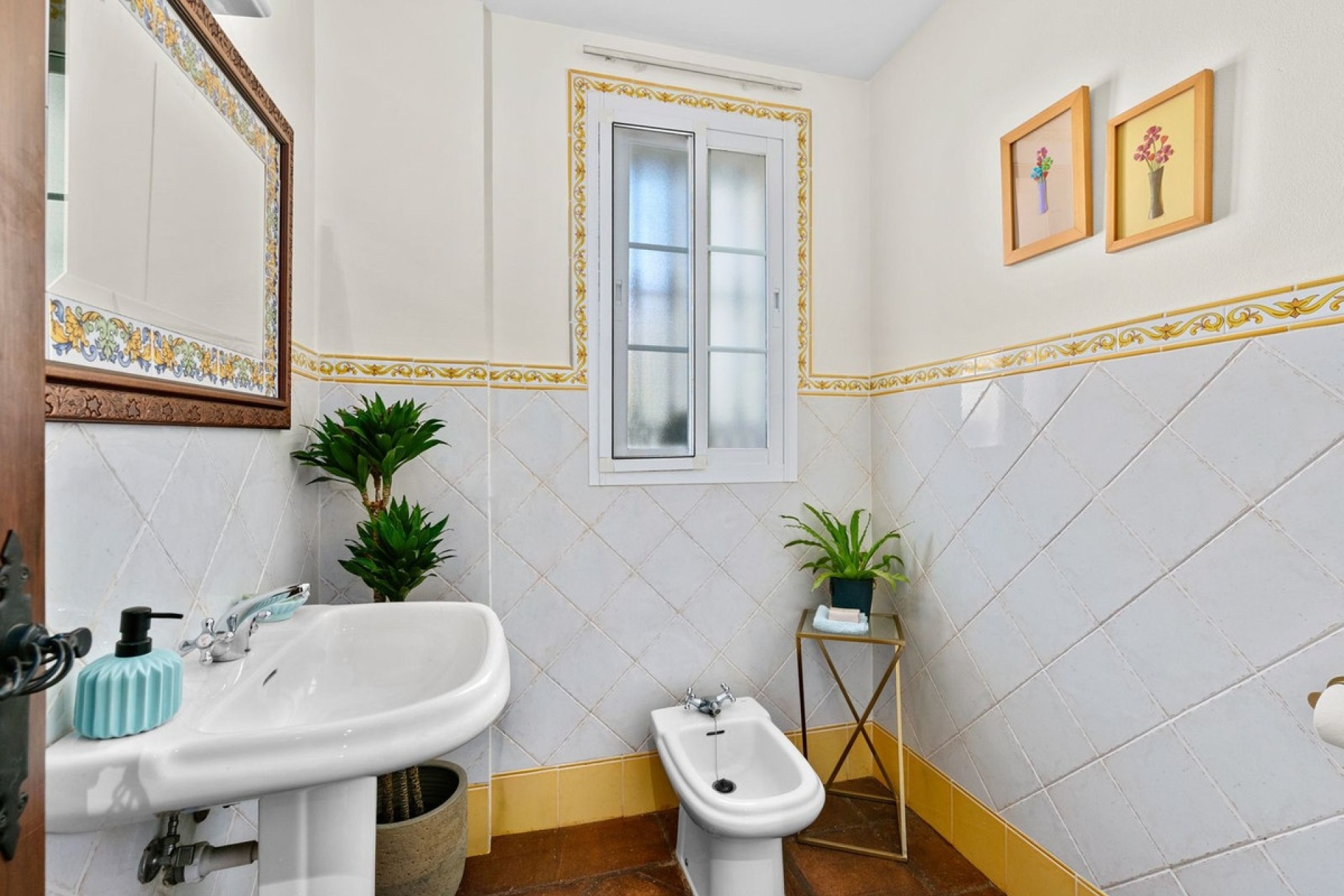 Resale - Town house - Estepona - Estepona Centro