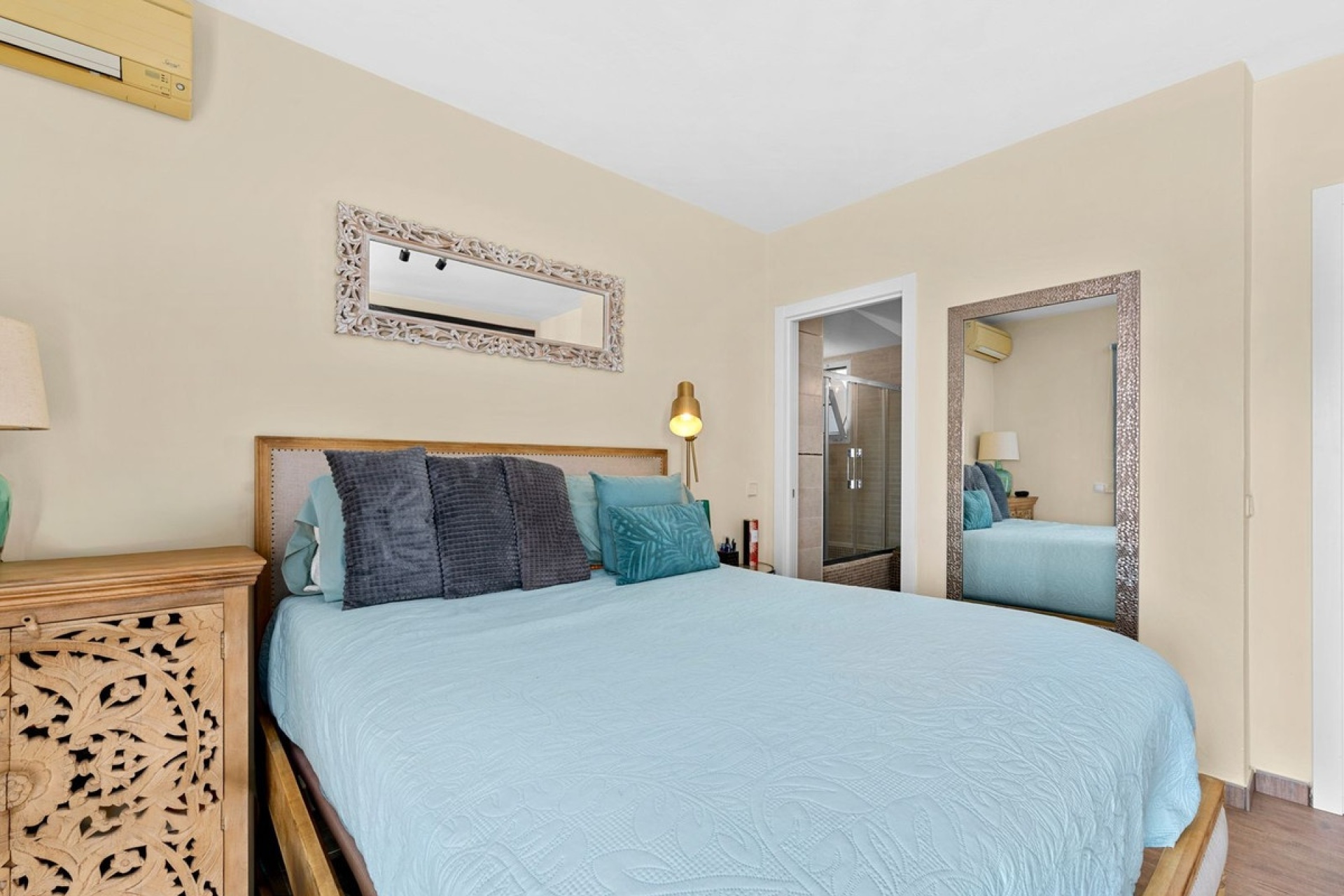 Resale - Town house - Estepona - Estepona Centro
