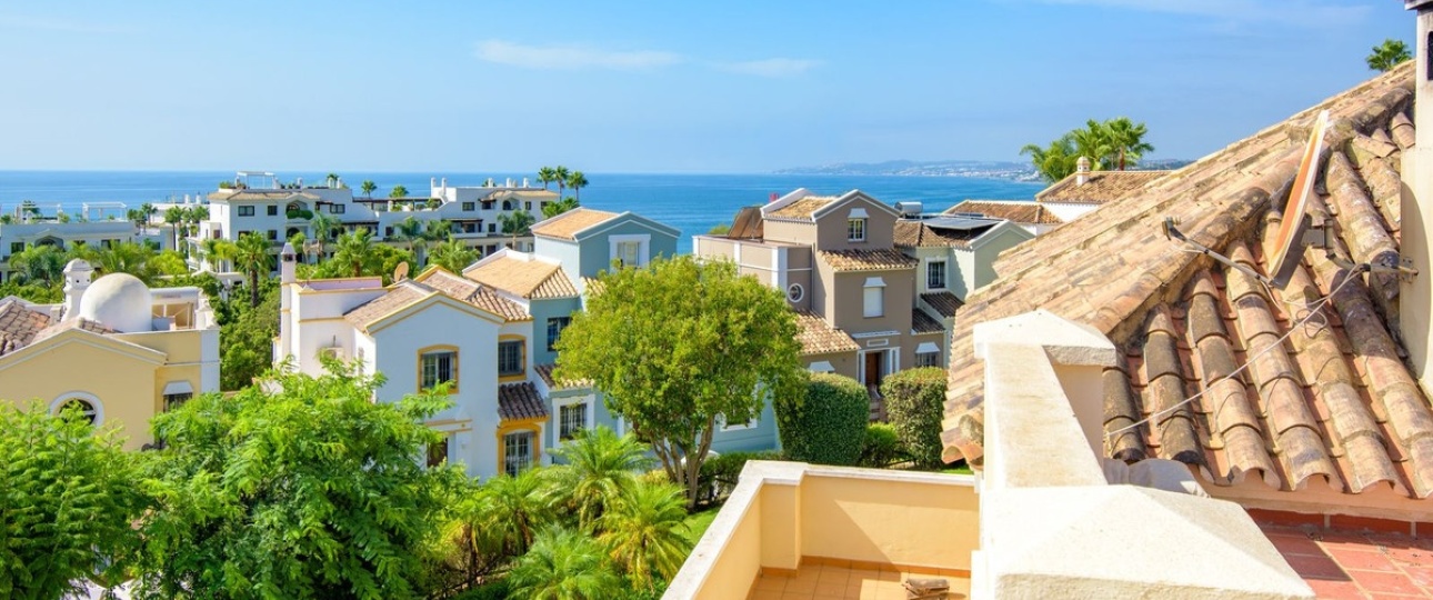 Resale - Town house - Estepona - Estepona Centro