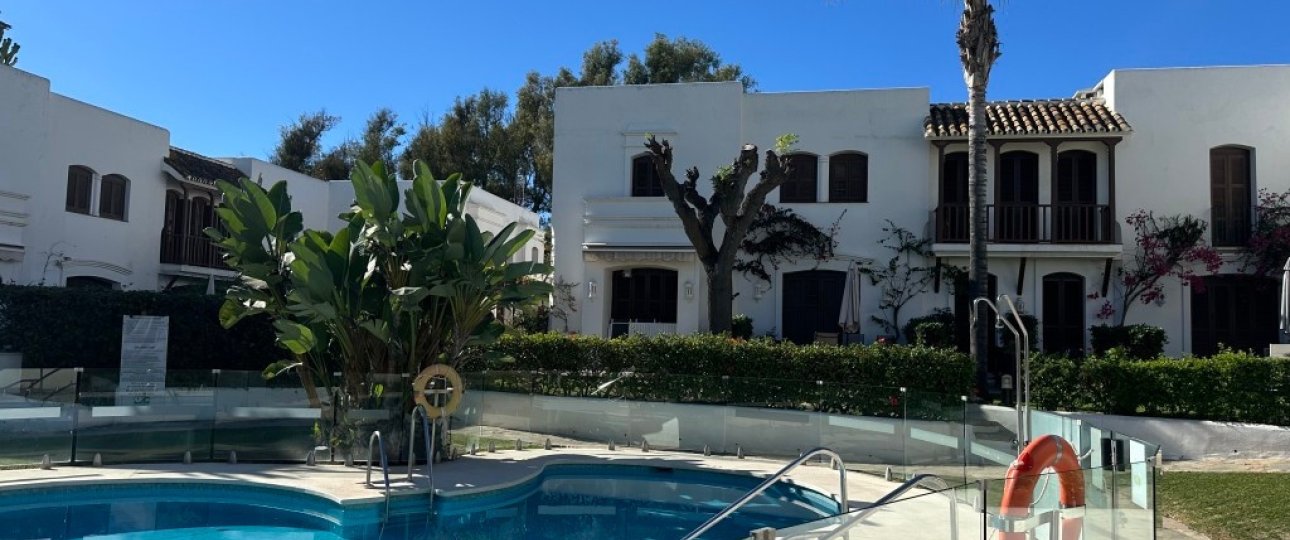 Resale - Town house - Estepona - Estepona Centro