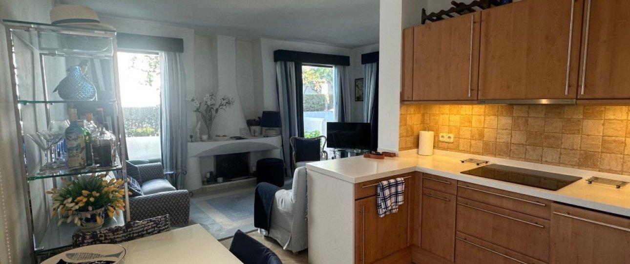 Resale - Town house - Estepona - Estepona Centro