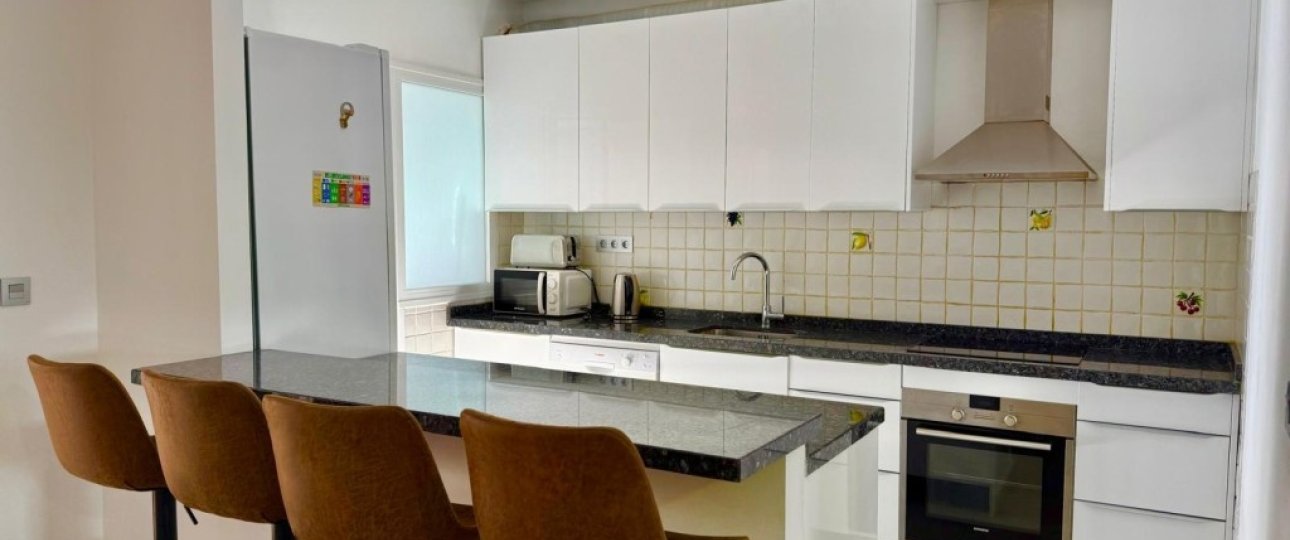 Resale - Town house - Estepona - Estepona Centro