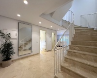 Resale - Town house - Estepona - Estepona Centro