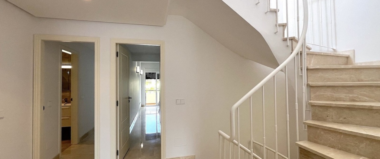 Resale - Town house - Estepona - Estepona Centro