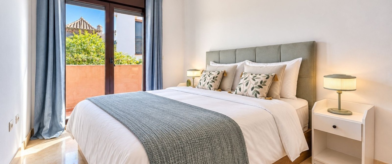 Resale - Town house - Estepona - Estepona Centro