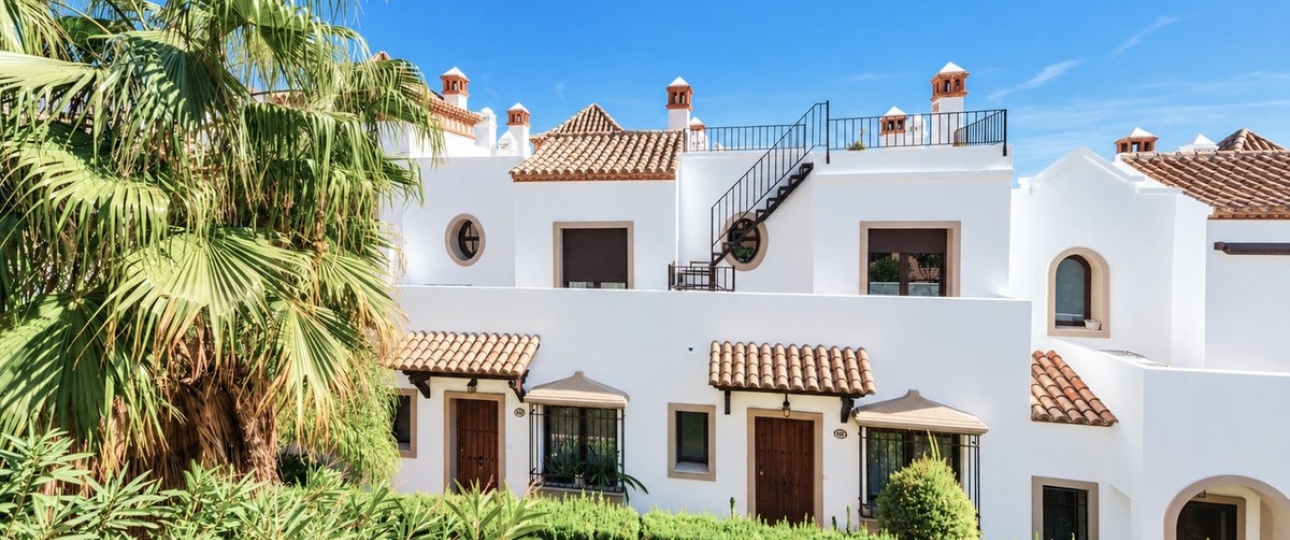 Resale - Town house - Estepona - Estepona Centro
