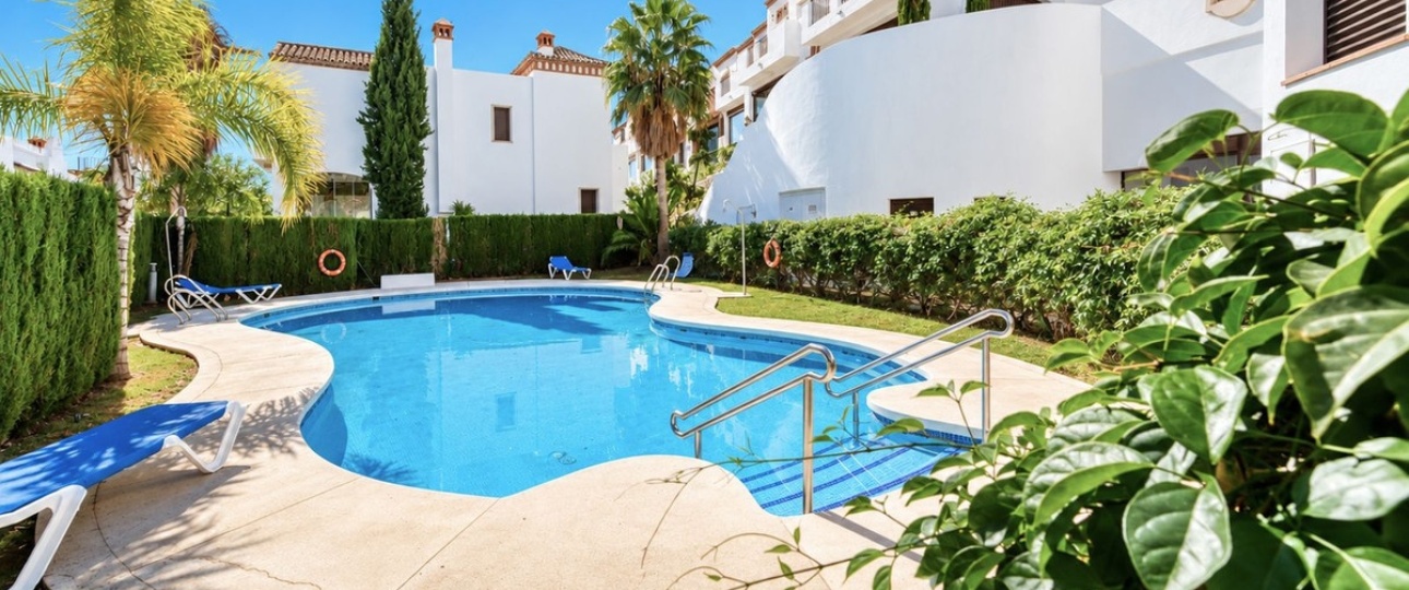 Resale - Town house - Estepona - Estepona Centro