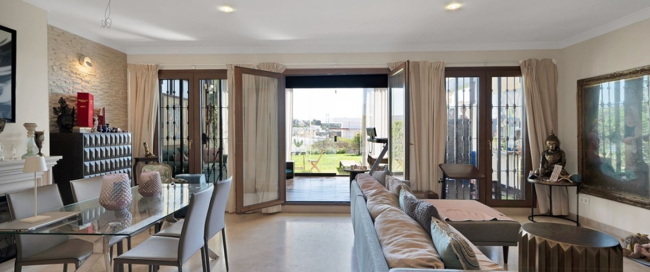 Resale - Town house - Estepona - Estepona Centro