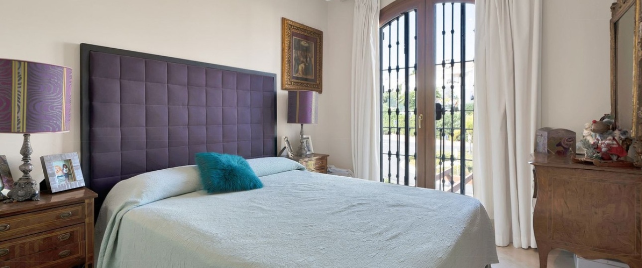 Resale - Town house - Estepona - Estepona Centro