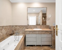 Resale - Town house - Estepona - Estepona Centro