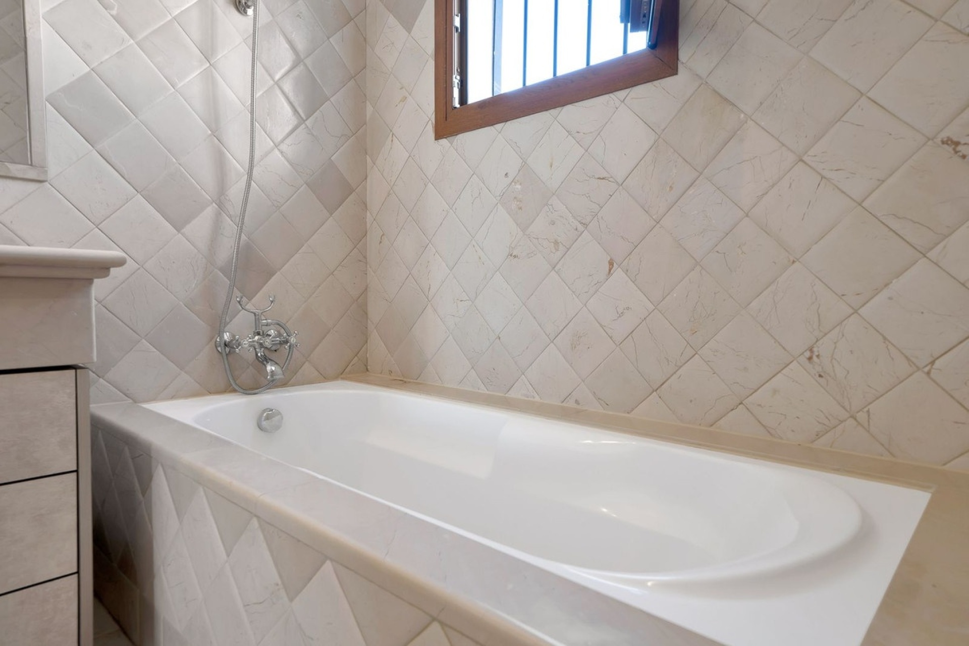 Resale - Town house - Estepona - Estepona Centro