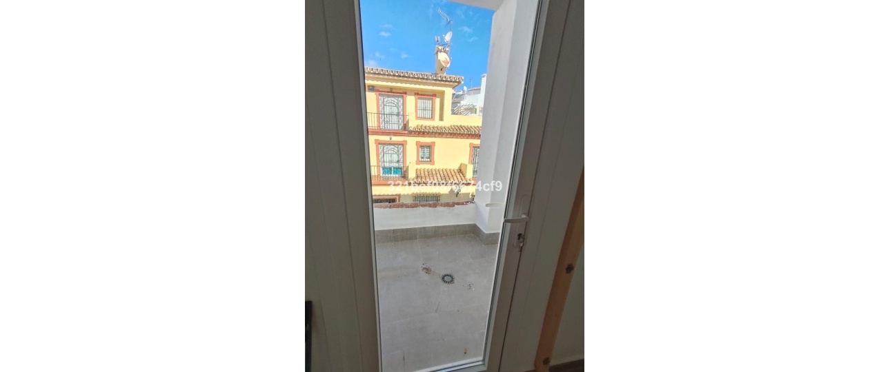 Resale - Town house - Estepona - Estepona Centro