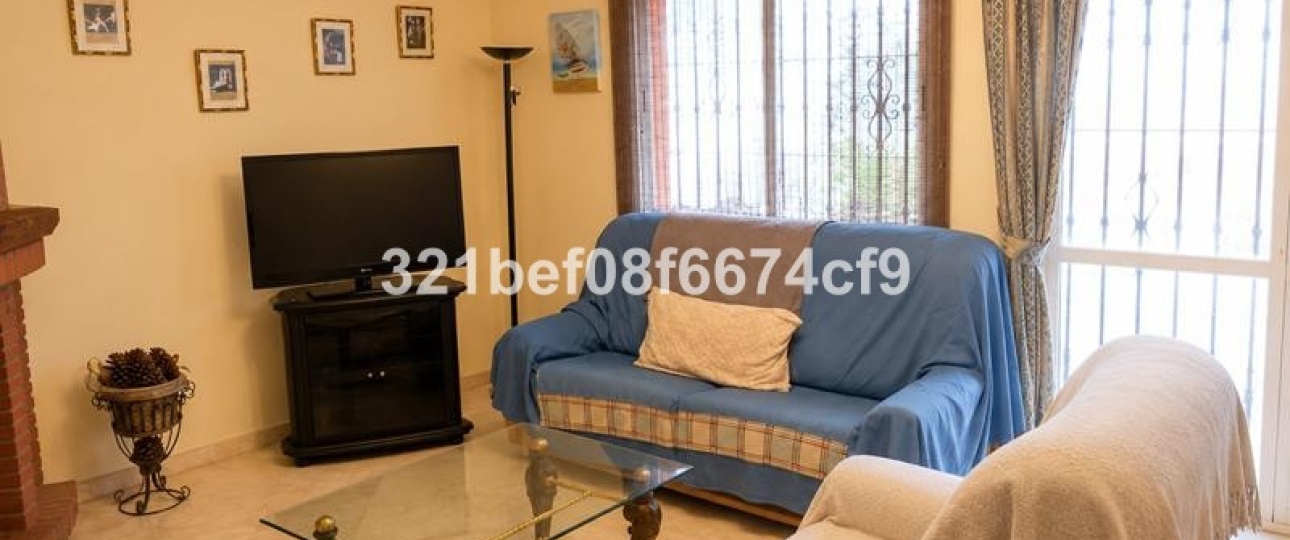 Resale - Town house - Estepona - Estepona Centro
