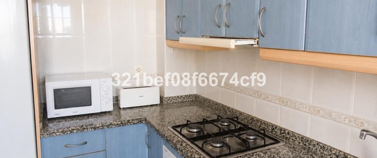 Resale - Town house - Estepona - Estepona Centro