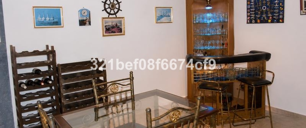 Resale - Town house - Estepona - Estepona Centro