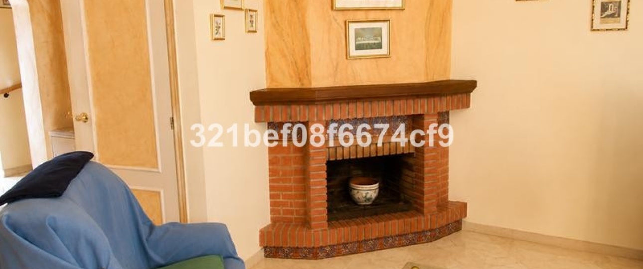 Resale - Town house - Estepona - Estepona Centro