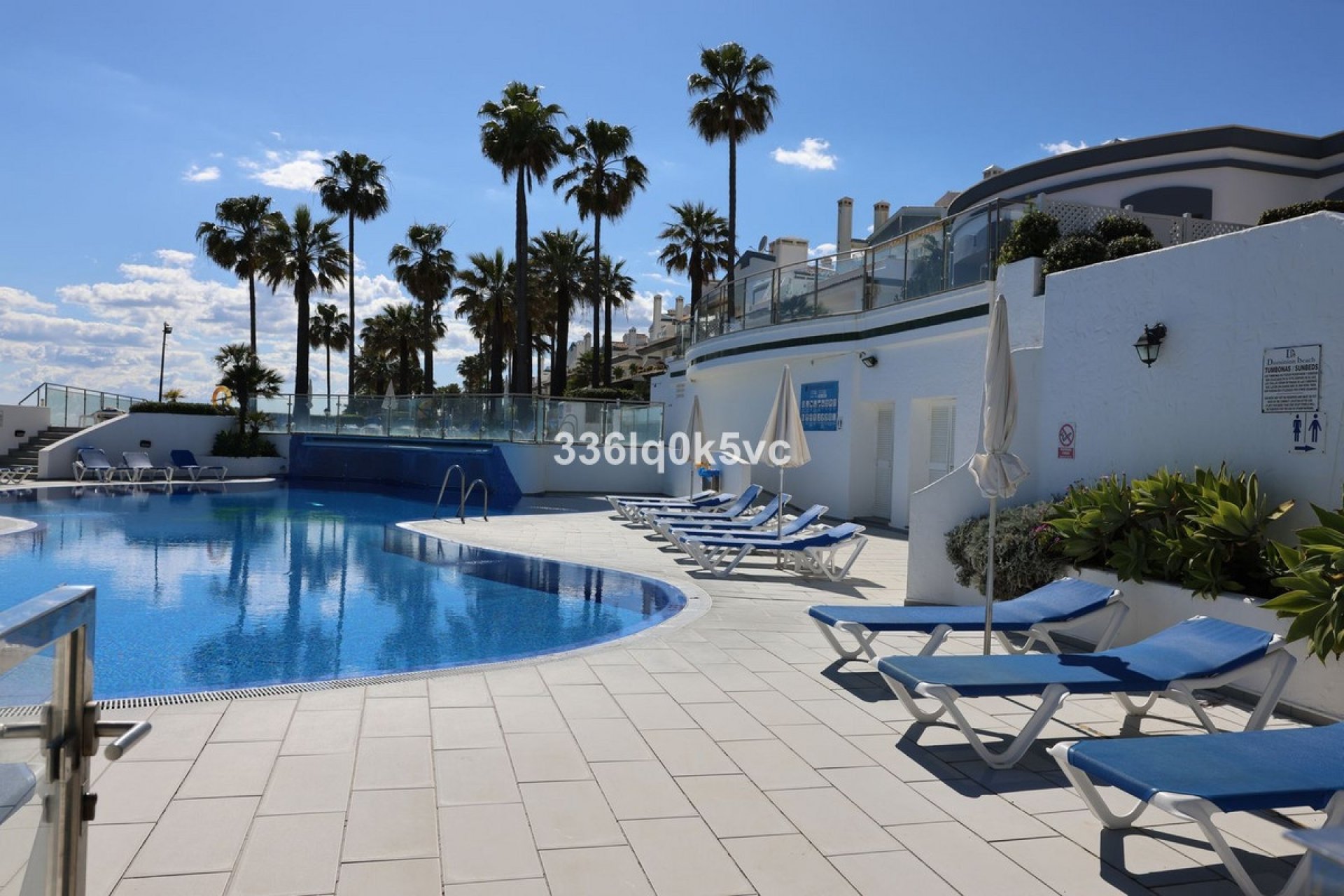 Resale - Town house - Estepona - Estepona Centro