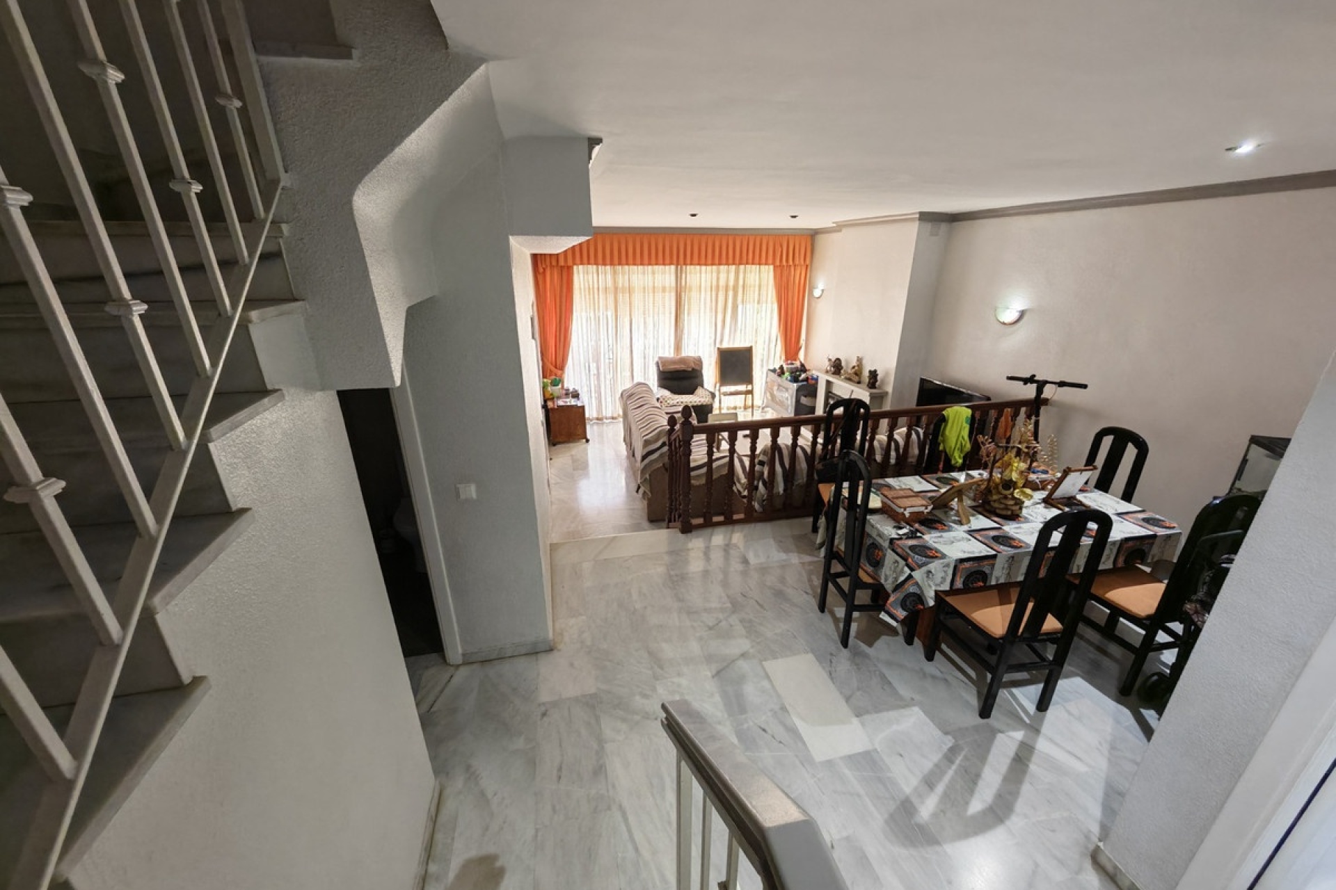 Resale - Town house - Estepona - Estepona Centro