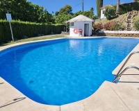 Resale - Town house - Estepona - Estepona Centro