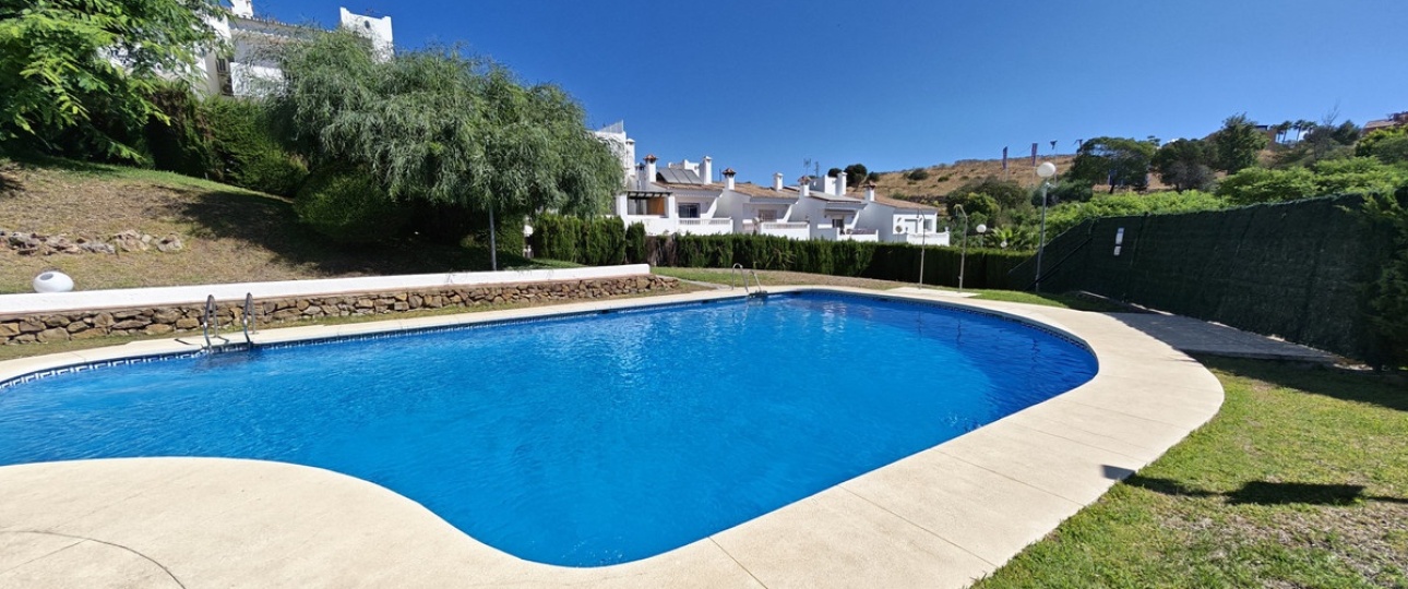 Resale - Town house - Estepona - Estepona Centro