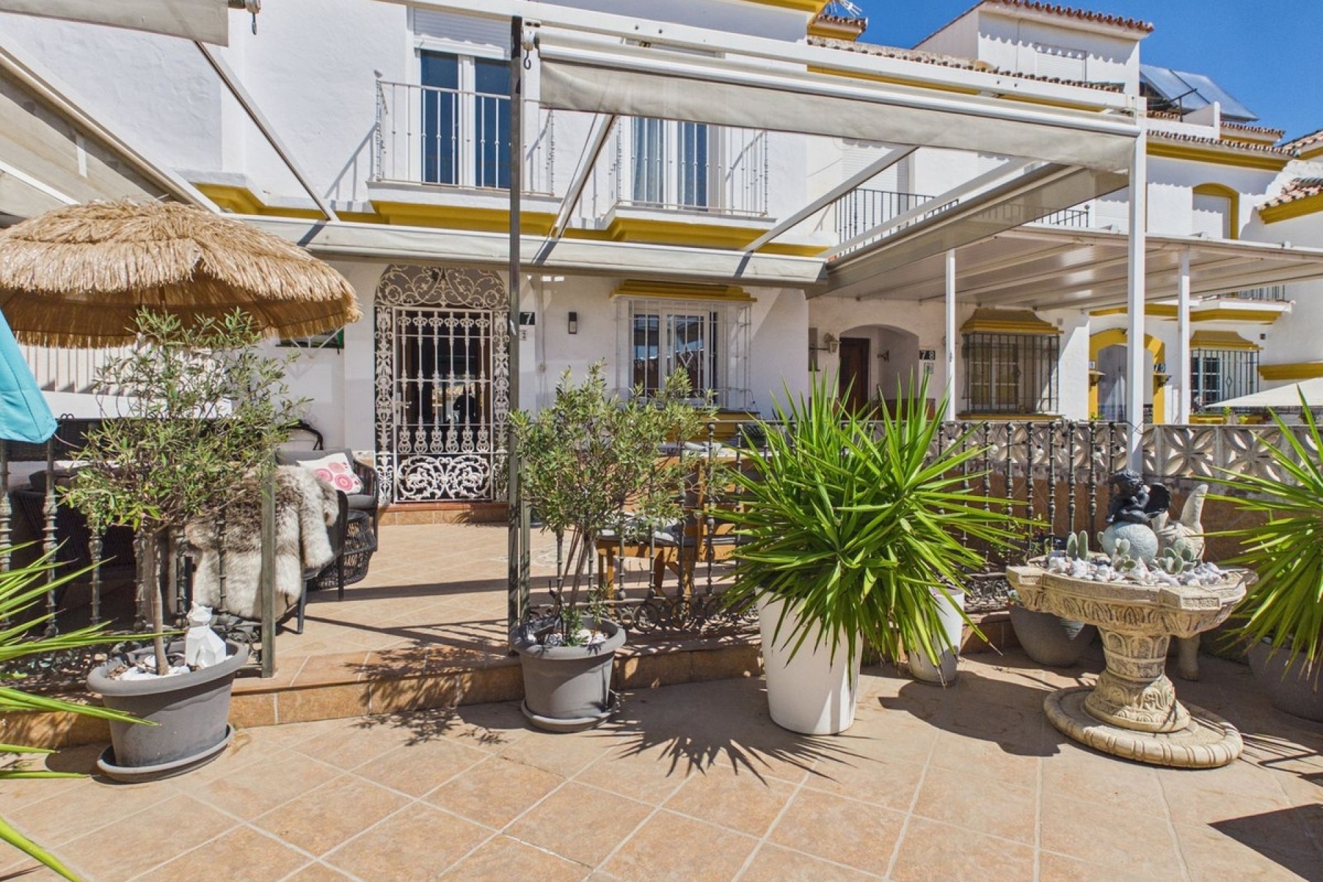 Resale - Town house - Estepona - Estepona Centro