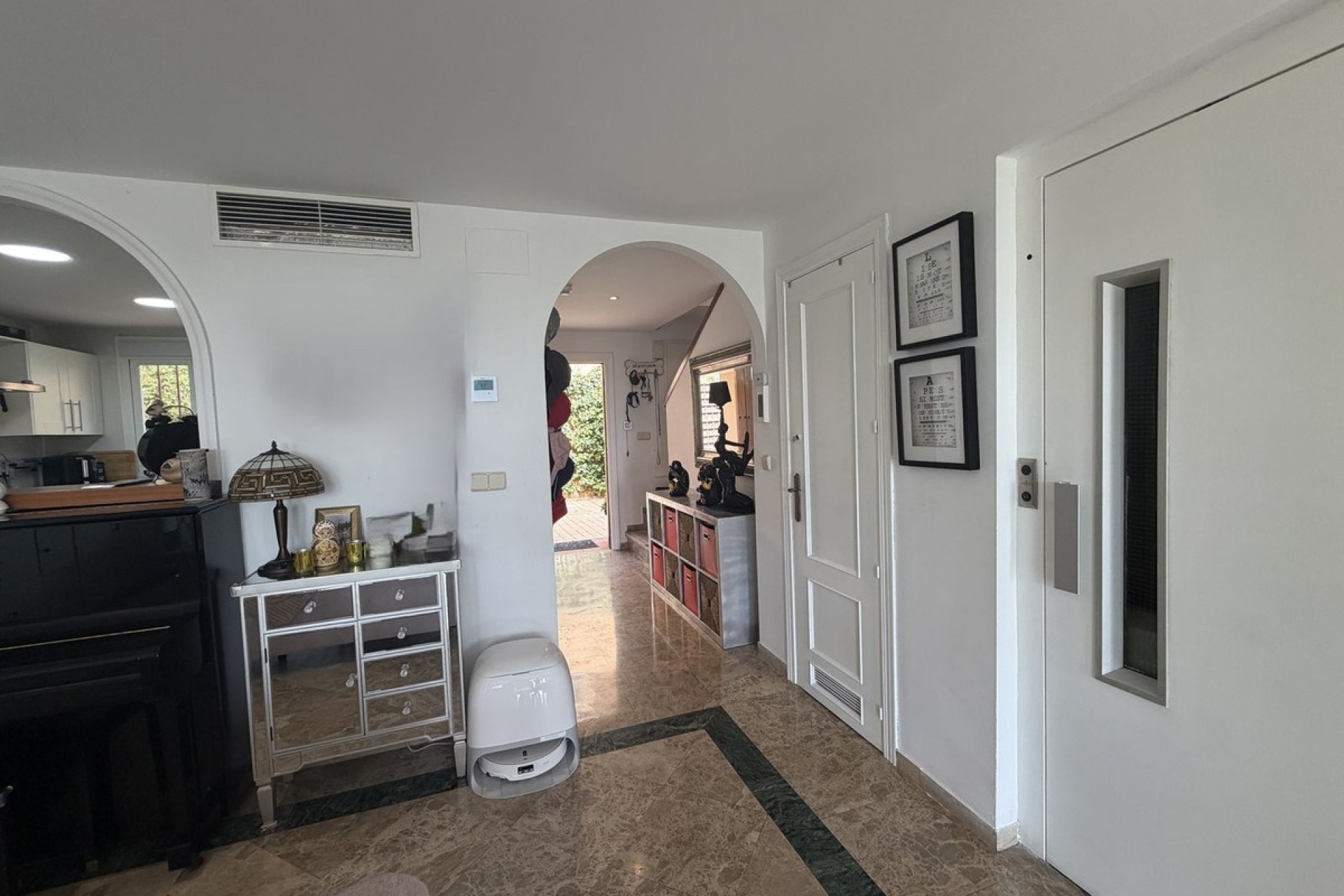 Resale - Town house - Estepona - Estepona Centro