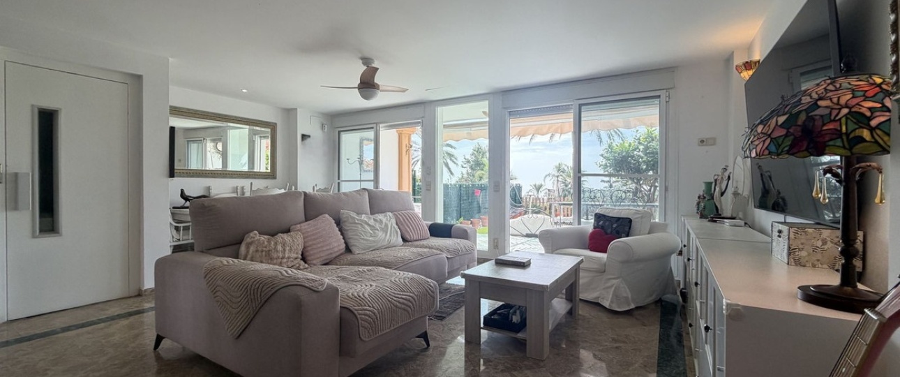 Resale - Town house - Estepona - Estepona Centro