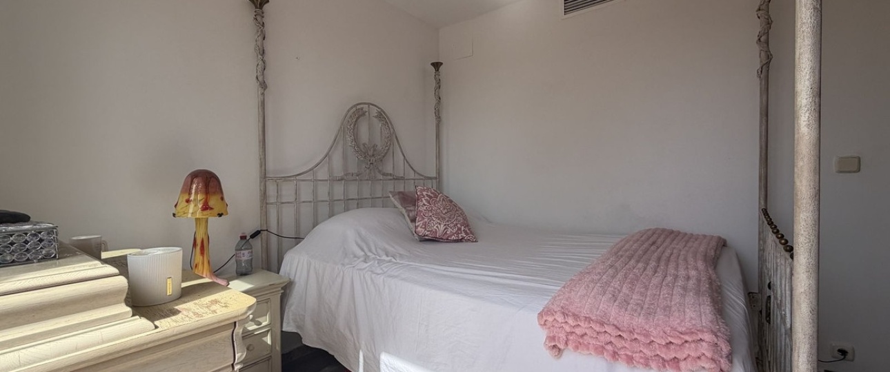 Resale - Town house - Estepona - Estepona Centro