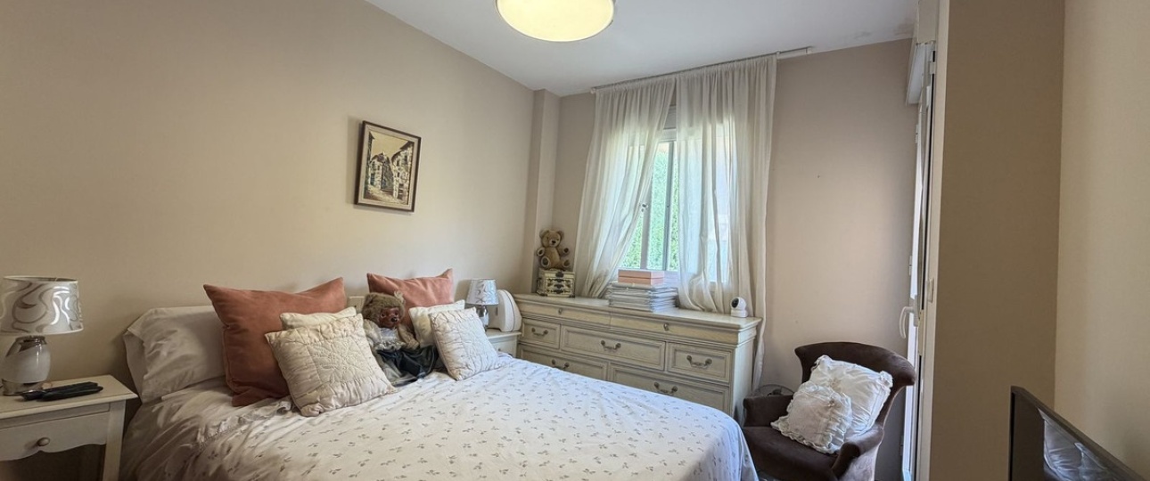 Resale - Town house - Estepona - Estepona Centro