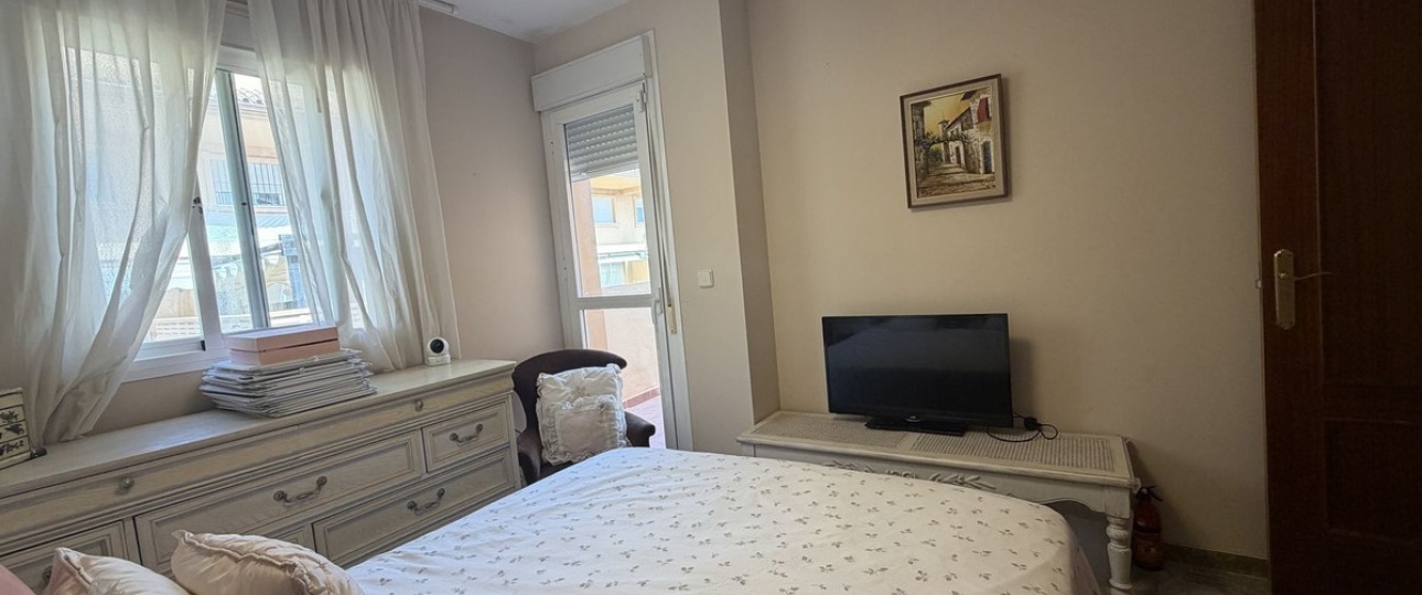 Resale - Town house - Estepona - Estepona Centro