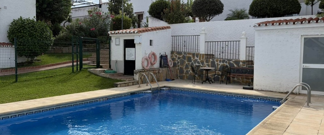 Resale - Town house - Estepona - Estepona Centro