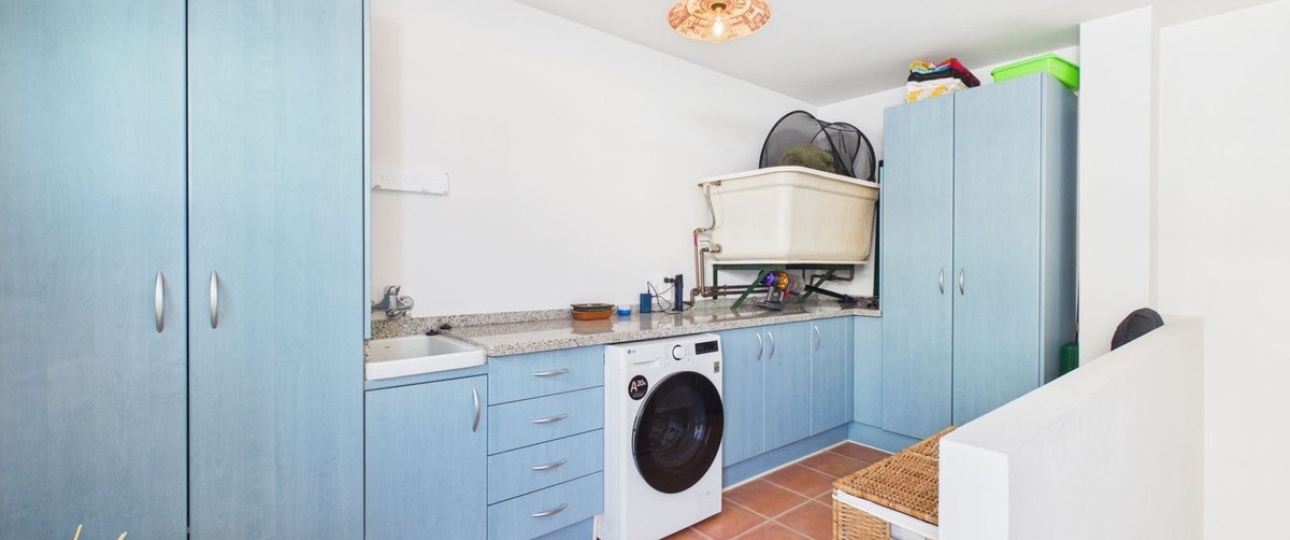Resale - Town house - Estepona - Estepona Centro