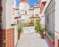Resale - Town house - Estepona - Estepona Centro